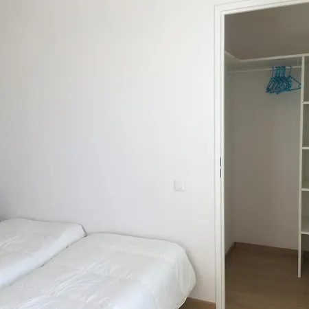 Biarritz, 3 Pieces, 4 Personnes - Fr-1-3-502 * Biarritz