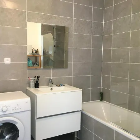 Biarritz, 3 Pieces, 4 Personnes - Fr-1-3-502 Biarritz